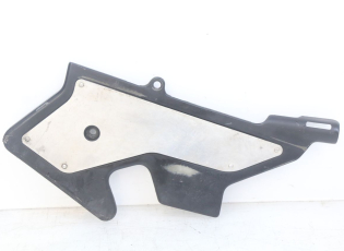 CACHE CHASSIS LATERAL GAUCHE