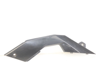 CACHE SOUS SELLE DROIT