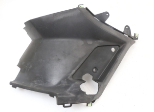 CACHE SOUS SELLE GAUCHE