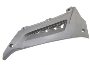 CACHE SOUS SELLE GAUCHE