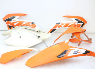 CARROSSERIE CARENAGE COMPLET