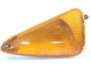 CLIGNOTANT AVANT DROIT