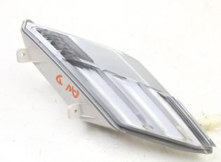 CLIGNOTANT AVANT DROIT