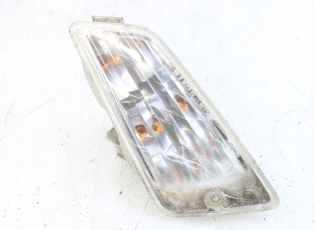 CLIGNOTANT AVANT DROIT