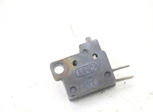 CONTACTEUR FEU STOP DROIT