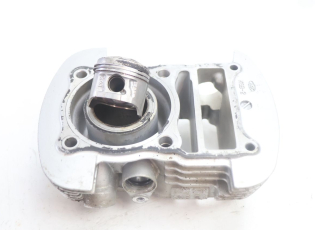 CYLINDRE PISTON AVANT