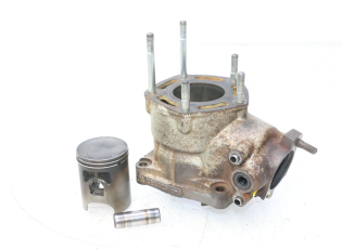 CYLINDRE PISTON