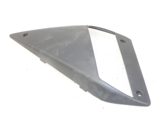 FLANC LATERAL AVANT GAUCHE