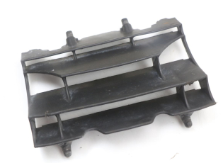 GRILLE RADIATEUR DROITE