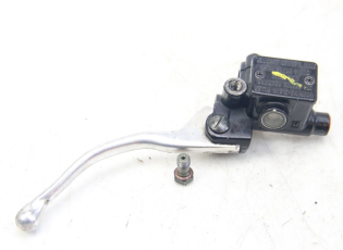 MAITRE CYLINDRE AVANT