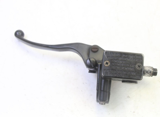 MAITRE CYLINDRE FREIN ARRIERE