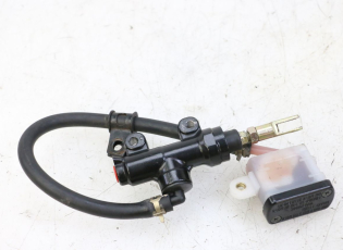 MAITRE CYLINDRE FREIN ARRIERE