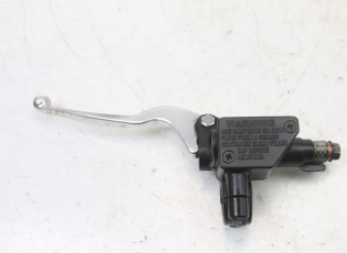 MAITRE CYLINDRE FREIN ARRIERE