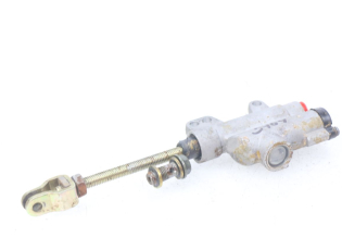 MAITRE CYLINDRE FREIN ARRIERE