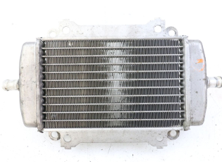 RADIATEUR DROIT