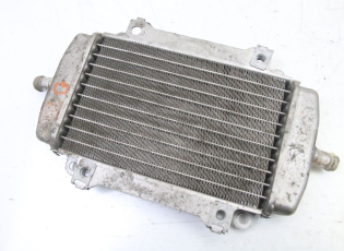 RADIATEUR GAUCHE