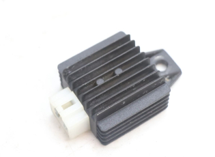 REGULATEUR CHARGE