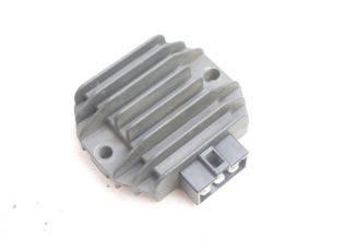 REGULATEUR CHARGE