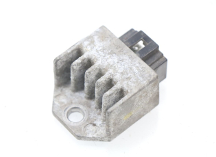 REGULATEUR CHARGE