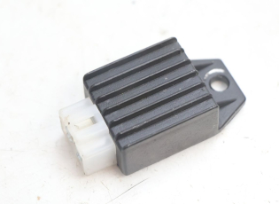 REGULATEUR CHARGE