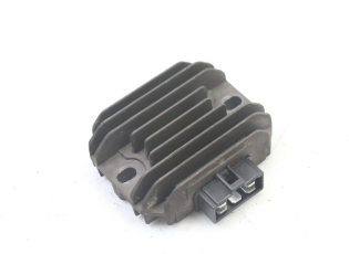 REGULATEUR CHARGE