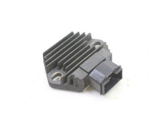 REGULATEUR CHARGE