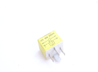 RELAIS DEMARREUR