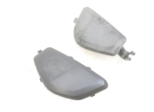 TRAPPE DE VISITE AVANT