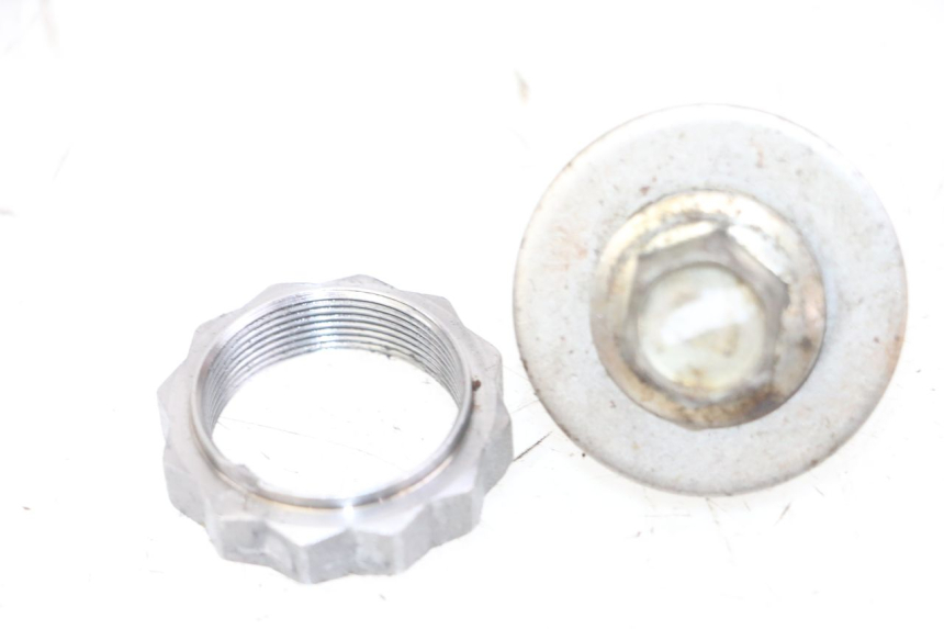 photo de SPROCKET OUTPUT SHAFT NUT HONDA CB R 1000 (2018 - 2023) - Main view