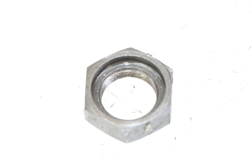 photo de SPROCKET OUTPUT SHAFT NUT YAMAHA FJ 36Y 1100 (1984 - 1985) - Technical close-up