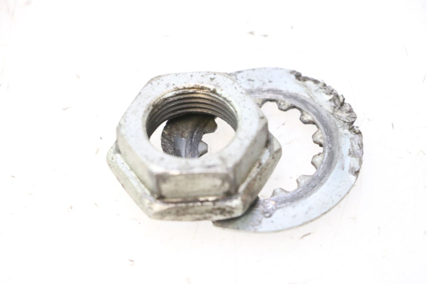 photo de SPROCKET OUTPUT SHAFT NUT KAWASAKI GPX F ZX750F 750 (1986 - 1990) - Main view