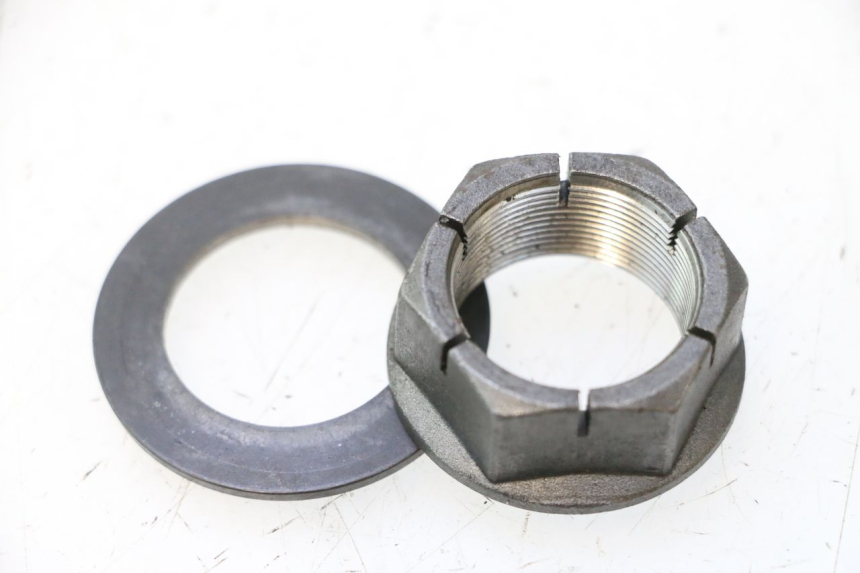 photo de SPROCKET OUTPUT SHAFT NUT DUCATI SS IE DS CARENEE 1000 (2002 - 2006) - Main view