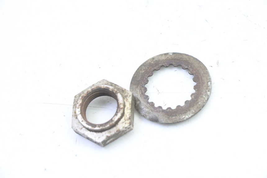 photo de SPROCKET OUTPUT SHAFT NUT KTM SUPERENDURO R 950 (2005 - 2009) - Main view