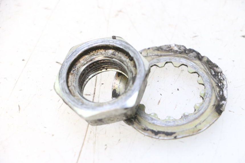 photo de SPROCKET OUTPUT SHAFT NUT KAWASAKI ZX-6R ZX6R 600 (1995 - 1997) - Component detail