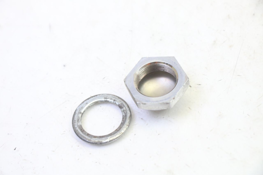 photo de FORK TOP NUT HYOSUNG GV AQUILA 125 (2000 - 2009) - Zoom on usage condition