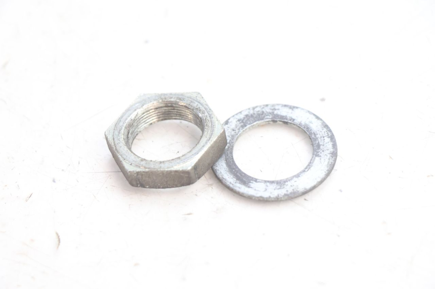photo de FORK CROWN NUT SUZUKI BURGMAN EXECUTIVE ABS 650 (2006 - 2012) - Zoom on usage condition