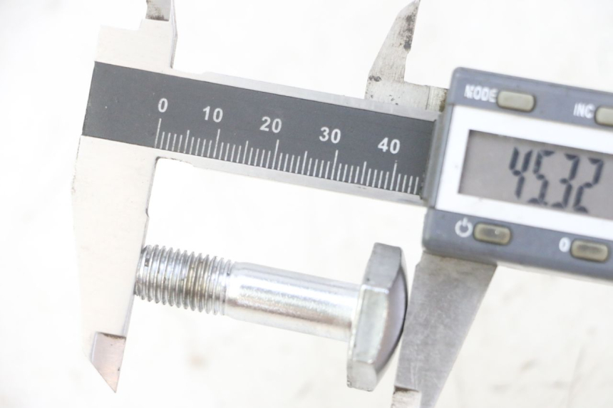 photo de FORK CROWN NUT SUZUKI GS GSE 500 (2001 - 2003) - Component detail