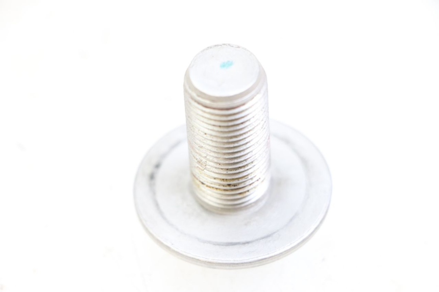 photo de FORK CROWN NUT HUSQVARNA SVARTPILEN 401 (2018 - 2023) - Zoom on usage condition