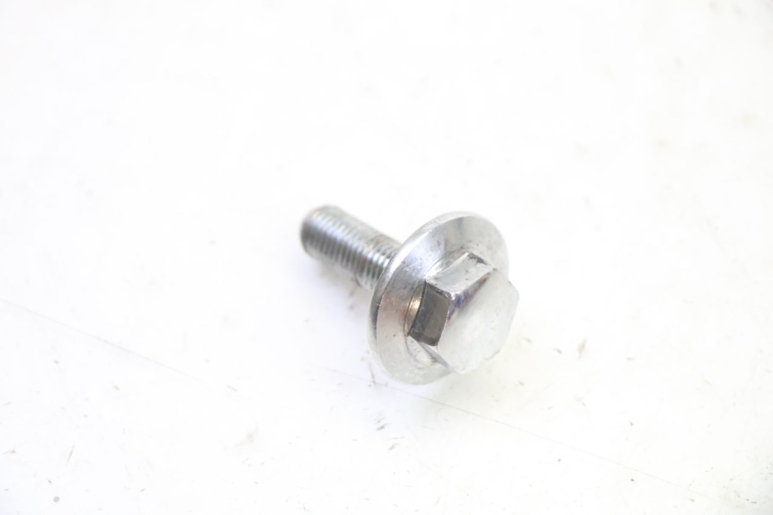 photo de FORK CROWN NUT KIDEN KD125-G 125 (2018 - 2022) - Technical close-up