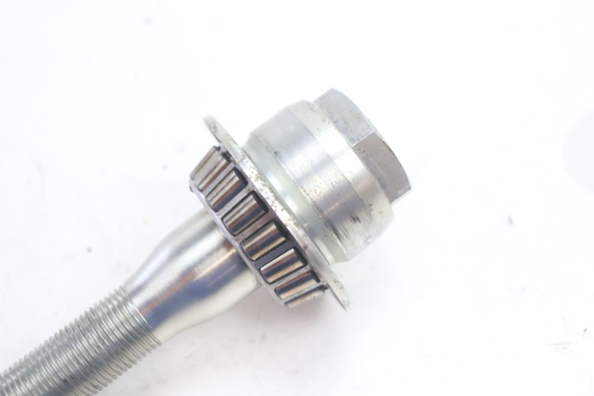 photo de FORK CROWN NUT HARLEY DAVIDSON ROAD GLIDE FLTRXSE 1920 (2018 - 2022) - Zoom on usage condition