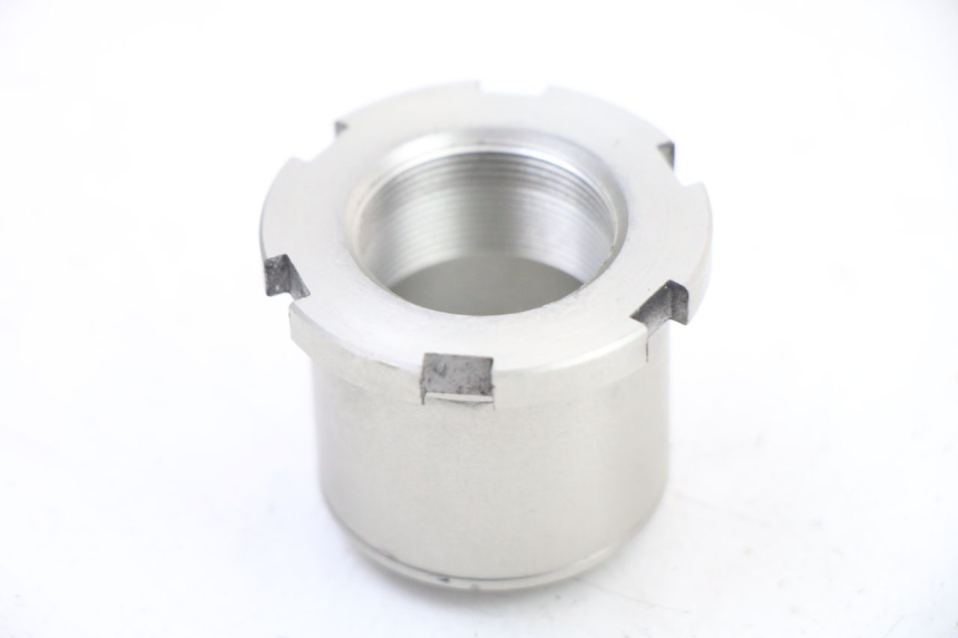 photo de FORK CROWN NUT YAMAHA TRACER 7 700 (2020 - 2024) - Technical close-up