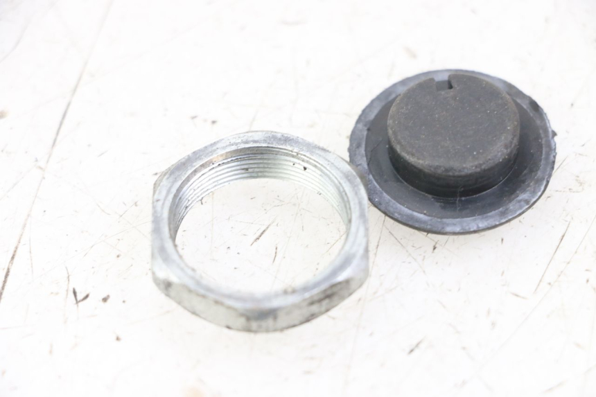 photo de FORK CROWN NUT VENT DERAPAGE 50 (2018 - 2023) - Zoom on usage condition