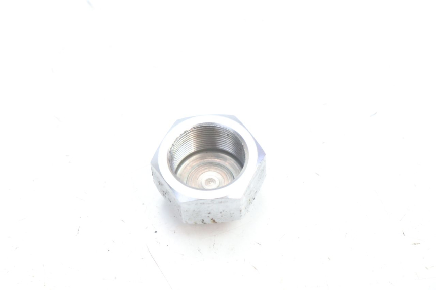 photo de FORK CROWN NUT DAELIM VJ ROADWIN 125 (2004 - 2007) - Zoom on usage condition