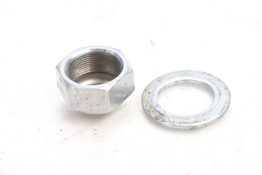 photo de FORK CROWN NUT YAMAHA XJR 1300 (1998 - 2002) - Alternative perspective