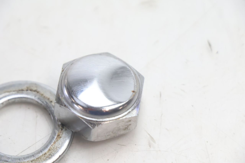 photo de FORK CROWN NUT HONDA XLV VARADERO 125 (2007 - 2012) - Zoom on usage condition