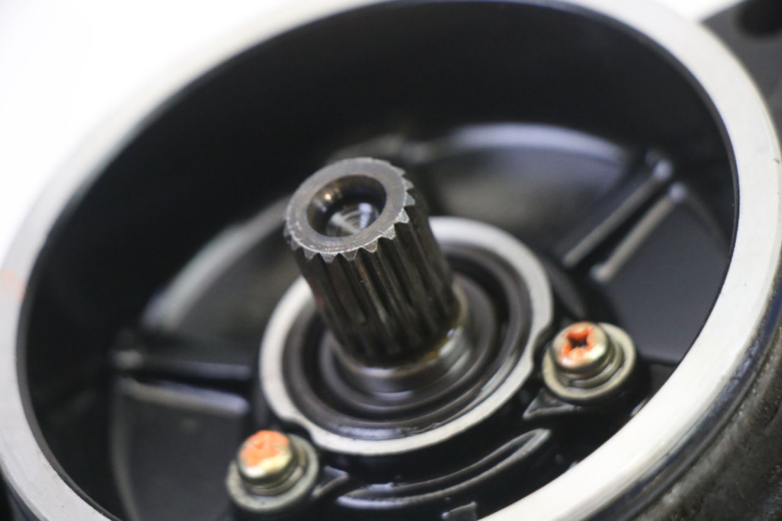 photo de ALTERNATOR YAMAHA FJ 36Y 1100 (1984 - 1985) - Technical close-up