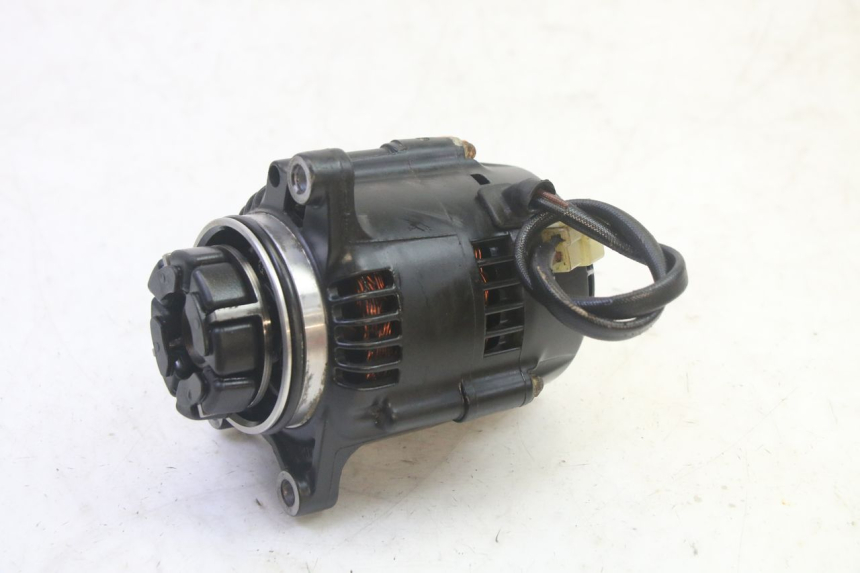photo de ALTERNATOR KAWASAKI GPZ RX 1000 (1986 - 1988) - Component detail
