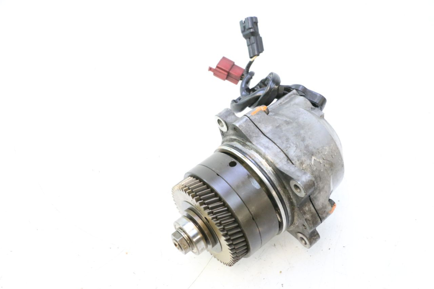 photo de ALTERNATOR HONDA ST PAN EUROPEAN 1100 (1990 - 2002) - Zoom on usage condition