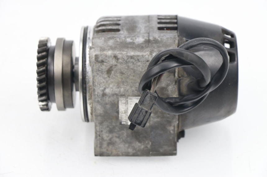 photo de ALTERNATOR SUZUKI GSXF GSX F 600 (1988 - 1997) - Surface and material condition