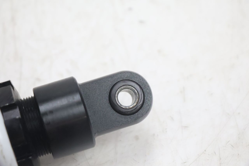 photo de REAR SHOCK ABSORBER MINI MX DRIFT 150 - Technical close-up